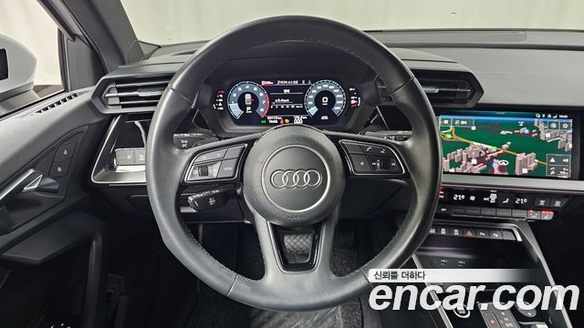 Audi A3 (8Y) 40 TFSI Premium 2023 — фото 13