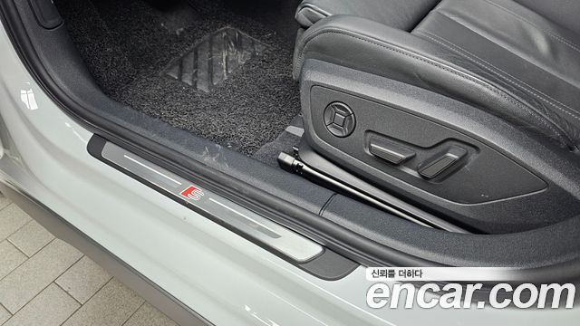 Audi A3 (8Y) 40 TFSI Premium 2023 — фото 30