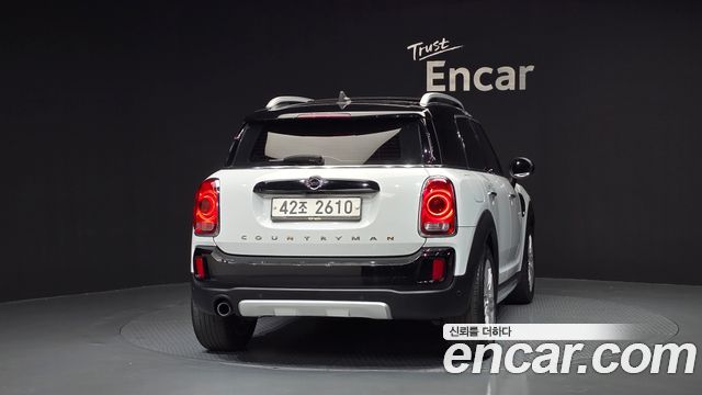MINI Cooper Countryman HIGH 2nd 2019 — фото 4