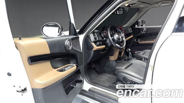 MINI Cooper Countryman HIGH 2nd 2019 — фото 10