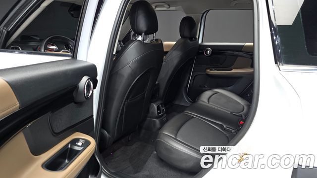 MINI Cooper Countryman HIGH 2nd 2019 — фото 15