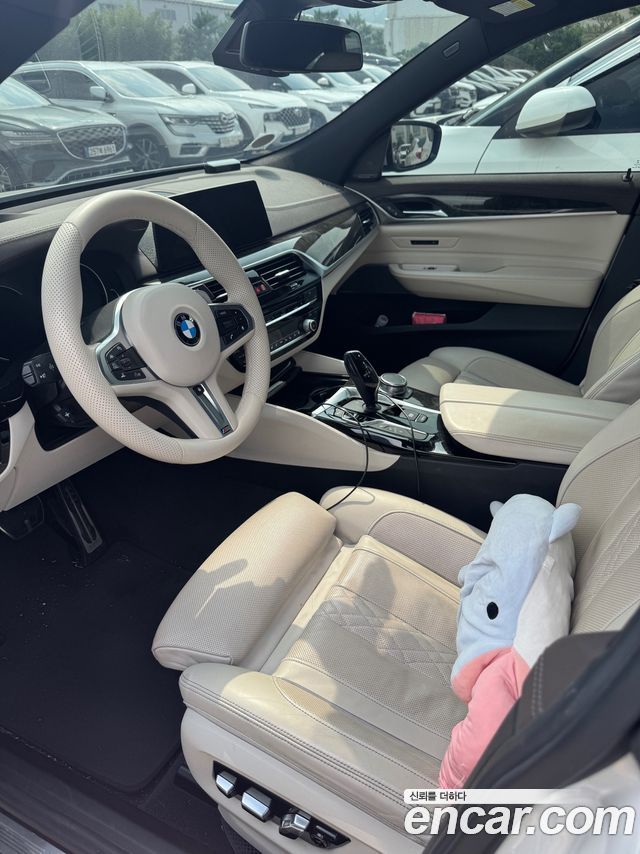 BMW 6 Series GT (G32) 640i xDrive M Sport 2018 — фото 11