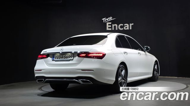 Mercedes-Benz E-Class (W213) E250 AMG Line 2023 — фото 2