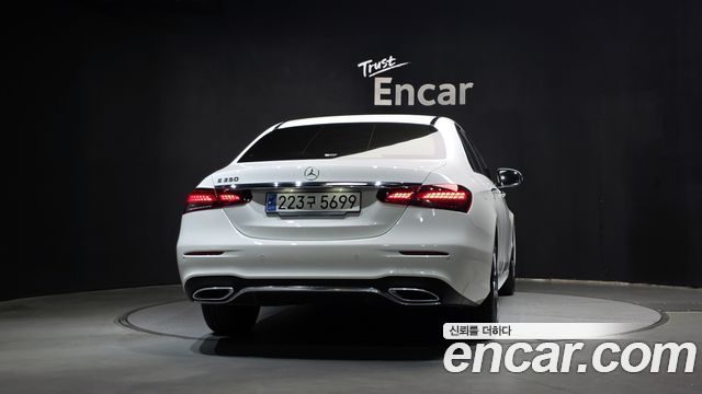 Mercedes-Benz E-Class (W213) E250 AMG Line 2023 — фото 4