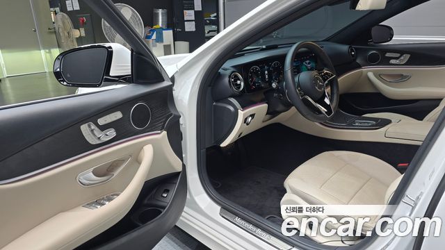 Mercedes-Benz E-Class (W213) E250 AMG Line 2023 — фото 10