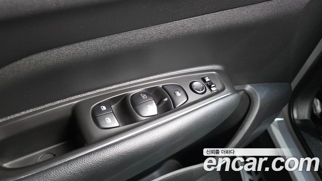 Renault Korea QM6 Gasoline 2WD RE 2018 — фото 29