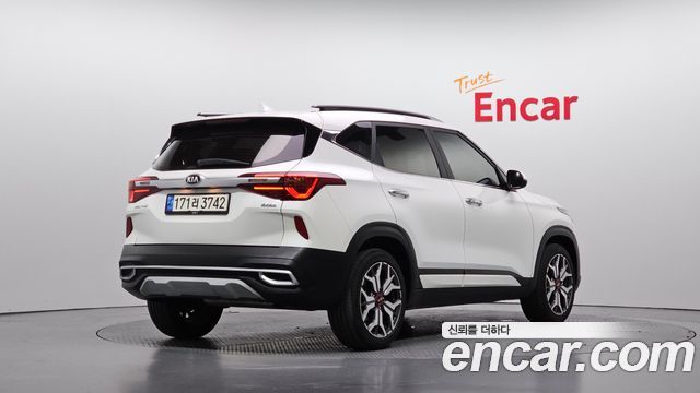 Kia Seltos Gasoline 1.6 Turbo 2WD Signature 2022 — фото 2