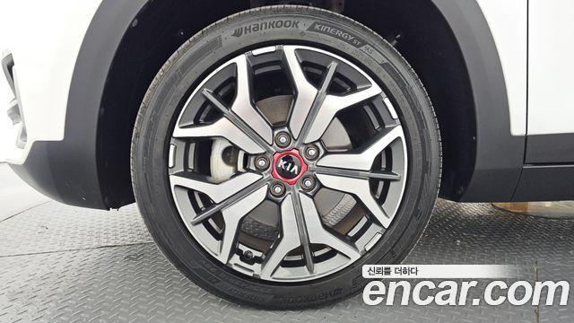 Kia Seltos Gasoline 1.6 Turbo 2WD Signature 2022 — фото 5