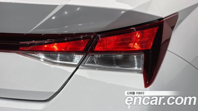 Hyundai Avante Hybrid (CN7) Smart 2023 — фото 23