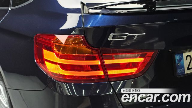 BMW 3 Series GT (F34) GT 320d Luxury 2015 — фото 23