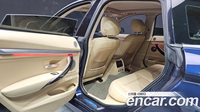 BMW 3 Series GT (F34) GT 320d Luxury 2015 — фото 26