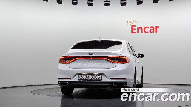 Hyundai Grandeur (IG) 2.4 Premium 2019 — фото 4