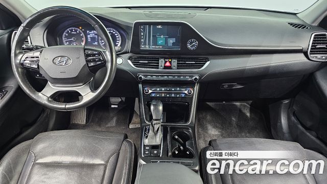 Hyundai Grandeur (IG) 2.4 Premium 2019 — фото 7