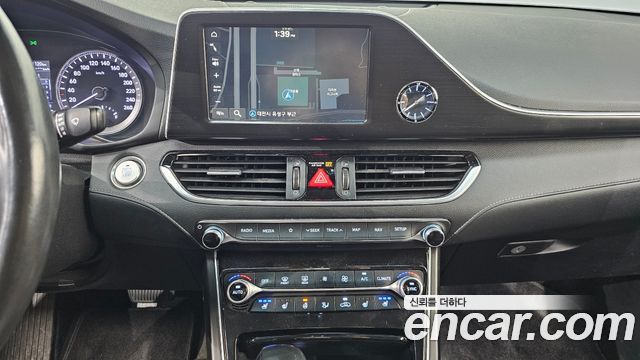 Hyundai Grandeur (IG) 2.4 Premium 2019 — фото 16