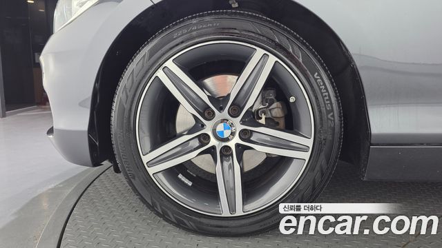 BMW 1 Series (F20) 118d Sport 5Door 2017 — фото 5