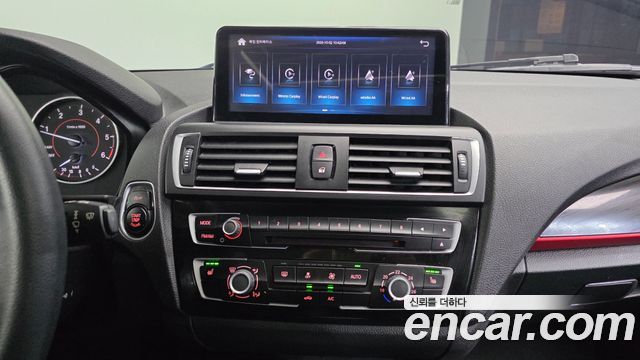 BMW 1 Series (F20) 118d Sport 5Door 2017 — фото 14