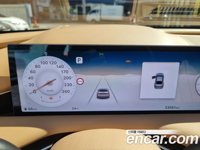 Genesis G80 (RG3) Gasoline 2.5 Turbo AWD 2026 — фото 17