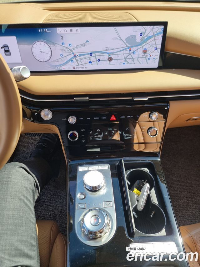 Genesis G80 (RG3) Gasoline 2.5 Turbo AWD 2026 — фото 18