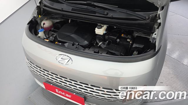 Hyundai Staria Cargo 3-Seater Modern 2022 — фото 6
