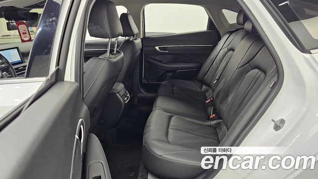 Hyundai Sonata The Edge (DN8) 2.0 LPG(Rent) Business 2 2025 — фото 12