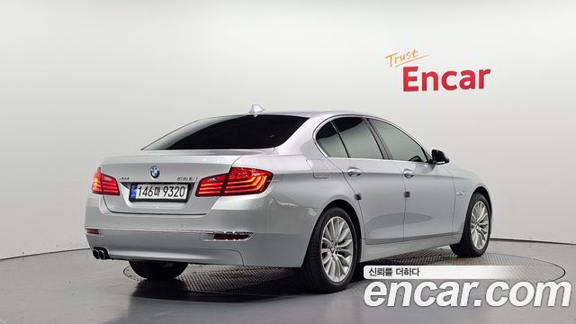 BMW 5 Series (F10) 528i xDrive Luxury Plus 2015 — фото 2