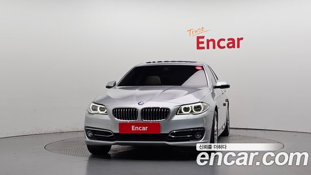 BMW 5 Series (F10) 528i xDrive Luxury Plus 2015 — фото 3