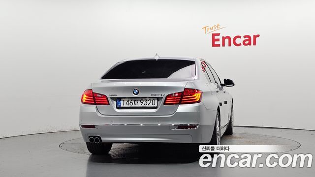BMW 5 Series (F10) 528i xDrive Luxury Plus 2015 — фото 4
