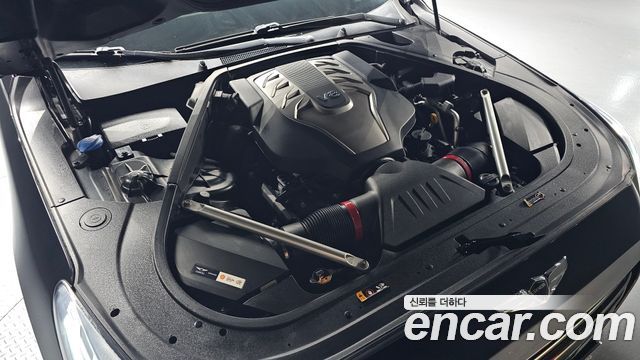 Genesis EQ900 5.0 GDI AWD Prestige 2016 — фото 6
