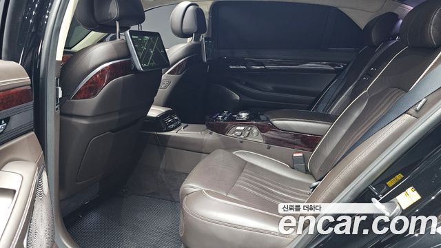 Genesis EQ900 5.0 GDI AWD Prestige 2016 — фото 11