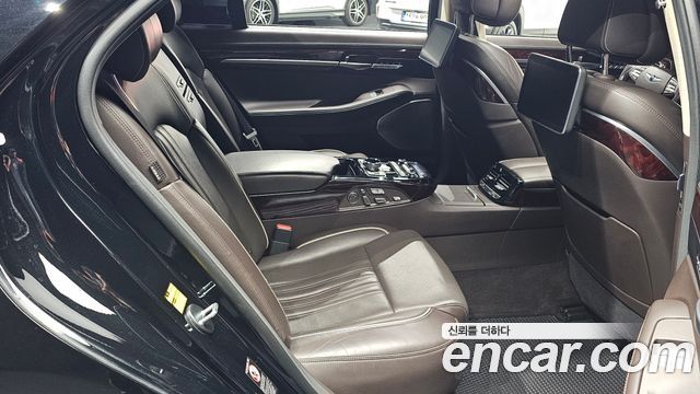 Genesis EQ900 5.0 GDI AWD Prestige 2016 — фото 29