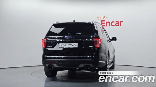 Ford Explorer 2.3 Limited 4WD 5th 2019 — фото 4