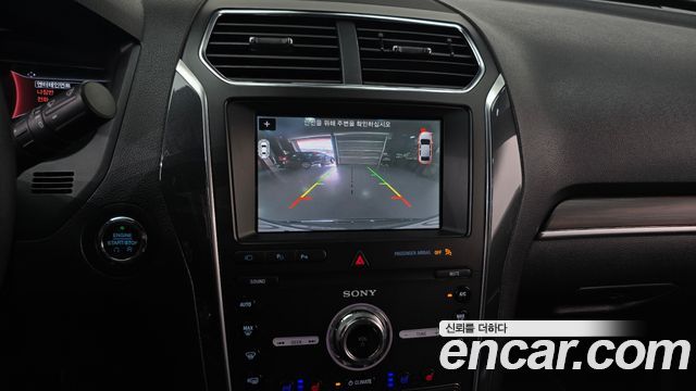 Ford Explorer 2.3 Limited 4WD 5th 2019 — фото 17