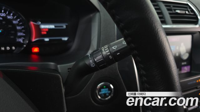 Ford Explorer 2.3 Limited 4WD 5th 2019 — фото 33