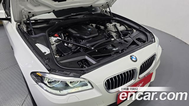 BMW 5 Series (F10) 520d M Aero Dynamic 2016 — фото 6
