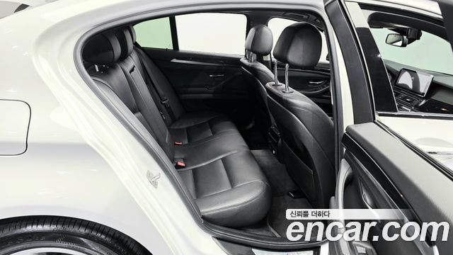 BMW 5 Series (F10) 520d M Aero Dynamic 2016 — фото 12