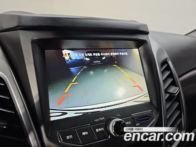 KG Mobility (SsangYong) Korando C 2.0 CVT 2WD Deluxe 2014 — фото 19