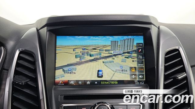 KG Mobility (SsangYong) Korando C 2.0 RX 2WD DLX 2015 — фото 16