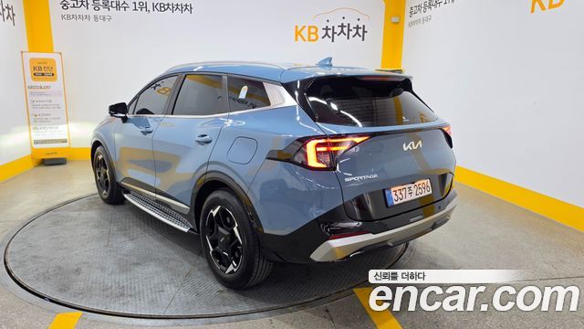 Kia Sportage (V) Gasoline 1.6 Turbo 4WD Noblesse 2025 — фото 2
