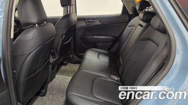Kia Sportage (V) Gasoline 1.6 Turbo 4WD Noblesse 2025 — фото 16