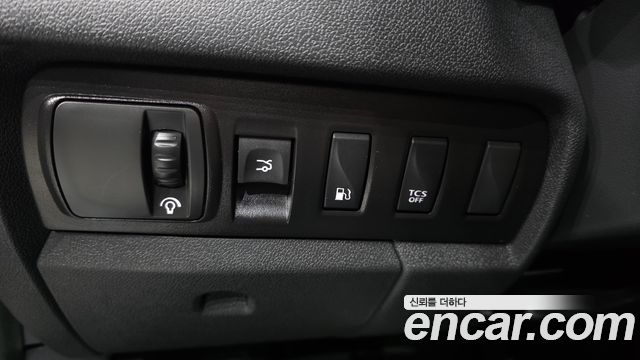 Renault Korea SM3 Neo SE 2019 — фото 13