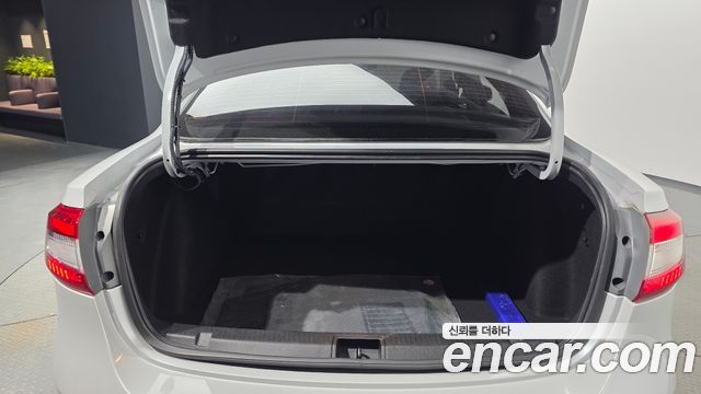 Renault Korea SM3 Neo SE 2019 — фото 20