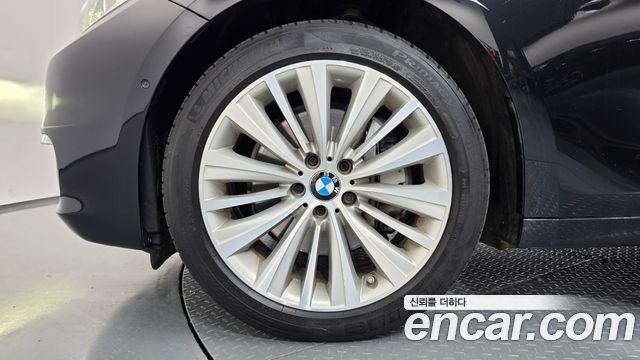 BMW 5 Series GT (F07) GT xDrive 2016 — фото 5