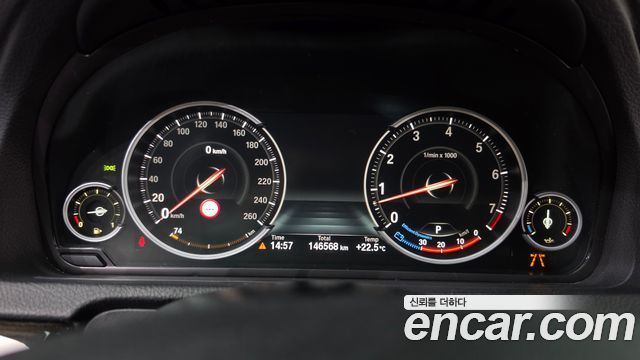 BMW 5 Series GT (F07) GT xDrive 2016 — фото 8