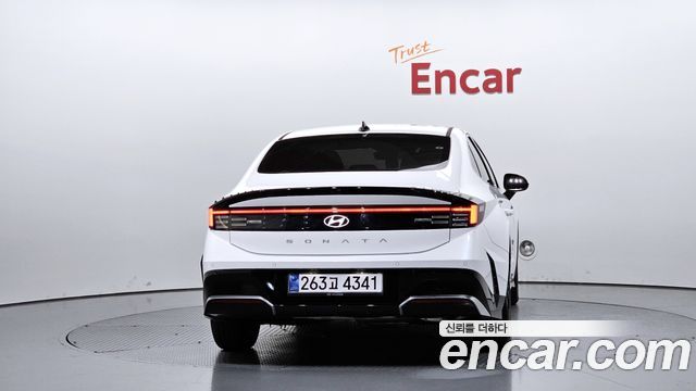 Hyundai Sonata The Edge (DN8) 2.0 LPG(Rent) Business 2 2025 — фото 4