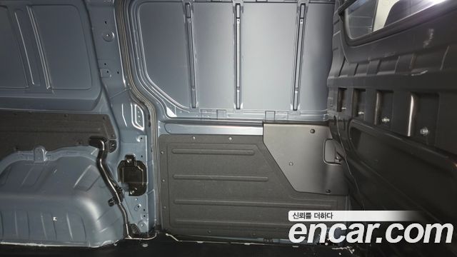 Hyundai Staria Cargo 3-Seater Modern 2022 — фото 28