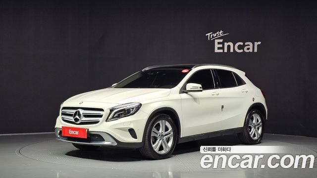Mercedes-Benz GLA-Class (X156) GLA200 d
