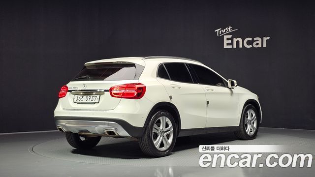 Mercedes-Benz GLA-Class (X156) GLA200 d 2016 — фото 2