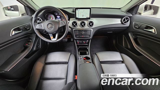 Mercedes-Benz GLA-Class (X156) GLA200 d 2016 — фото 7