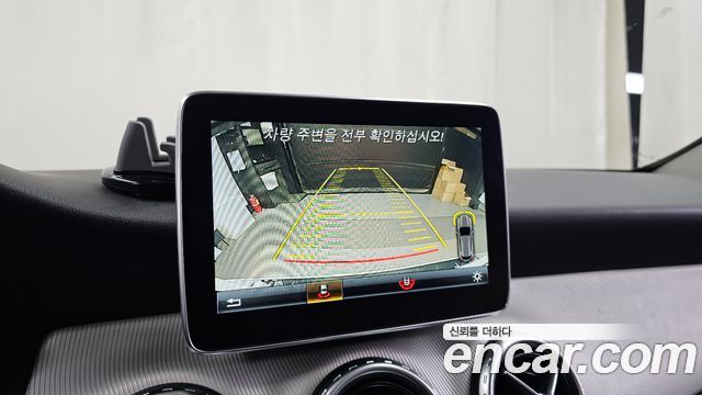 Mercedes-Benz GLA-Class (X156) GLA200 d 2016 — фото 15