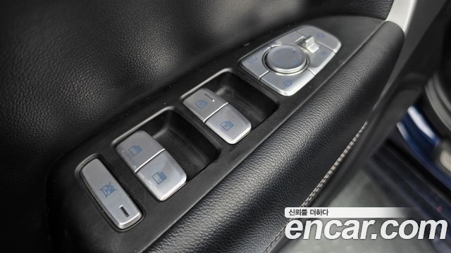 Genesis G70 2.0T AWD Advanced 2018 — фото 15